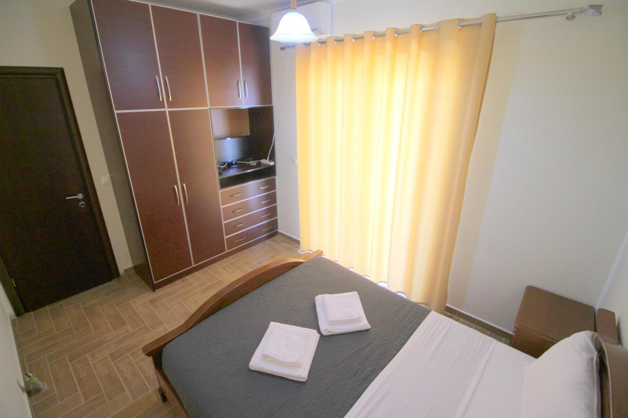 Milo 3* Ksamil